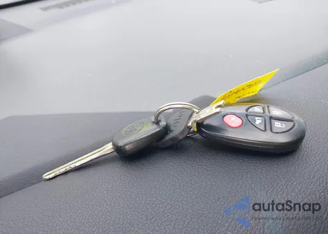 2015 Toyota Sienna Le z USA, uszkodzony, nr VIN 5TDKK3DC7FS685452